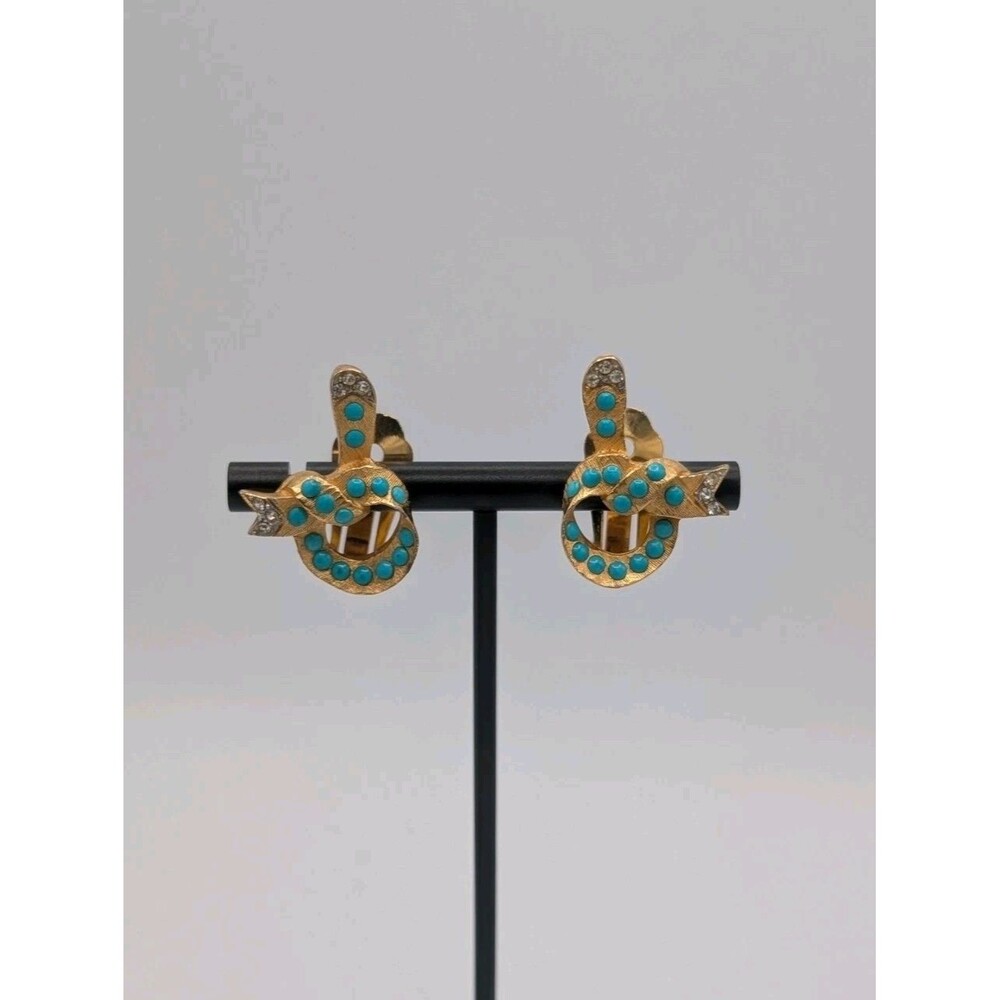 Vtg Signed Hattie Carnegie Faux Turquoise Cabochon Clip Earrings Gold Art Deco - Picture 4 of 12